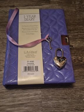 Gibson Purple Quilted Diary with Heart Lock and Key